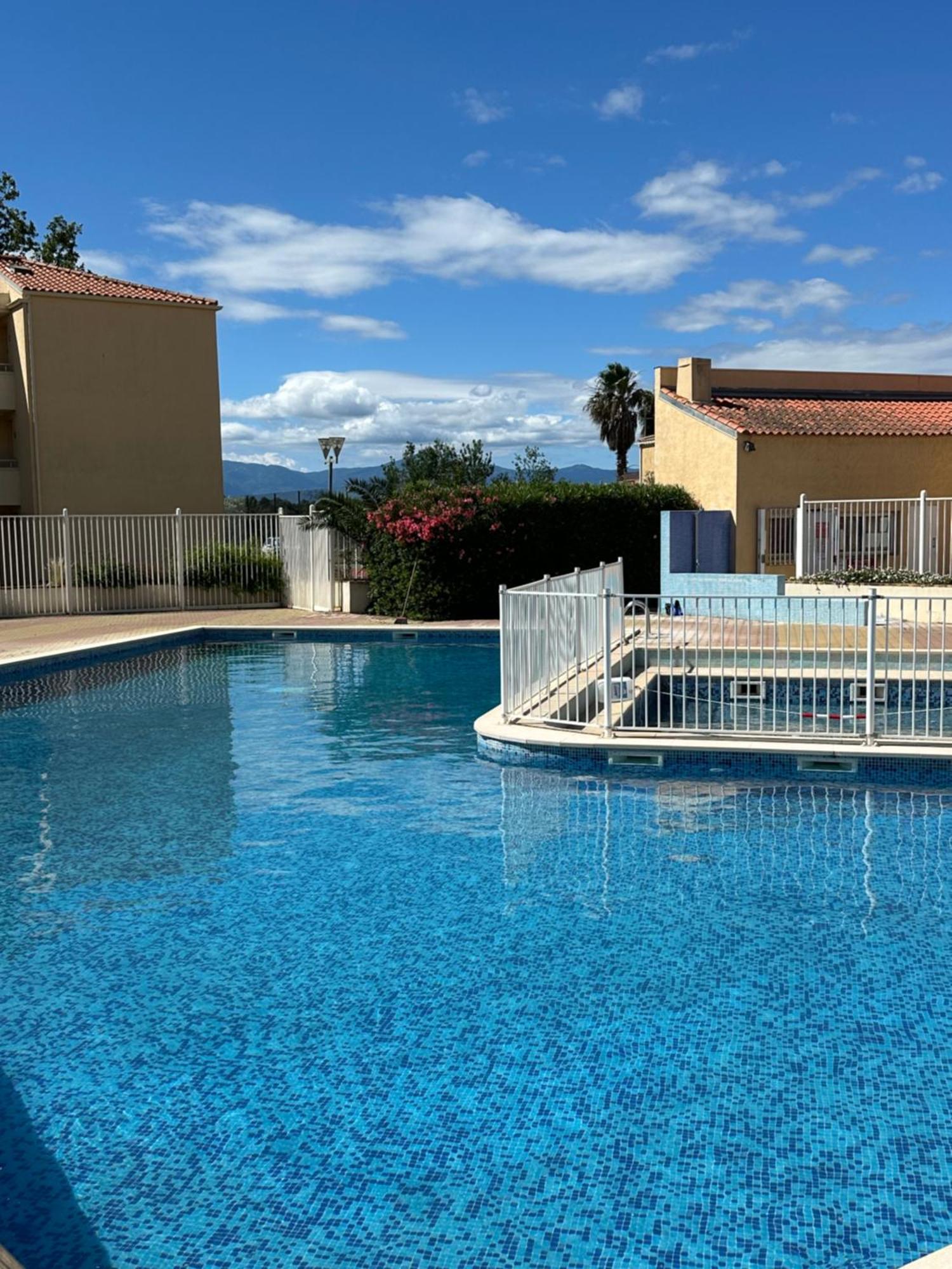 T2 Rdc A Canet En Roussillon Europa 4 Pers ,Piscine,Clim, Tennis, Parking מראה חיצוני תמונה